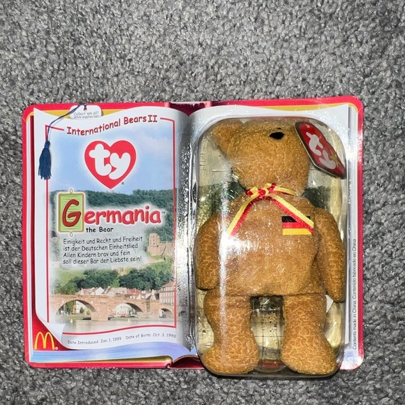 $6 BEANIE BABY GERMANY. VINTAGE IN BOX. $6 if bundled - Picture 3 of 4
